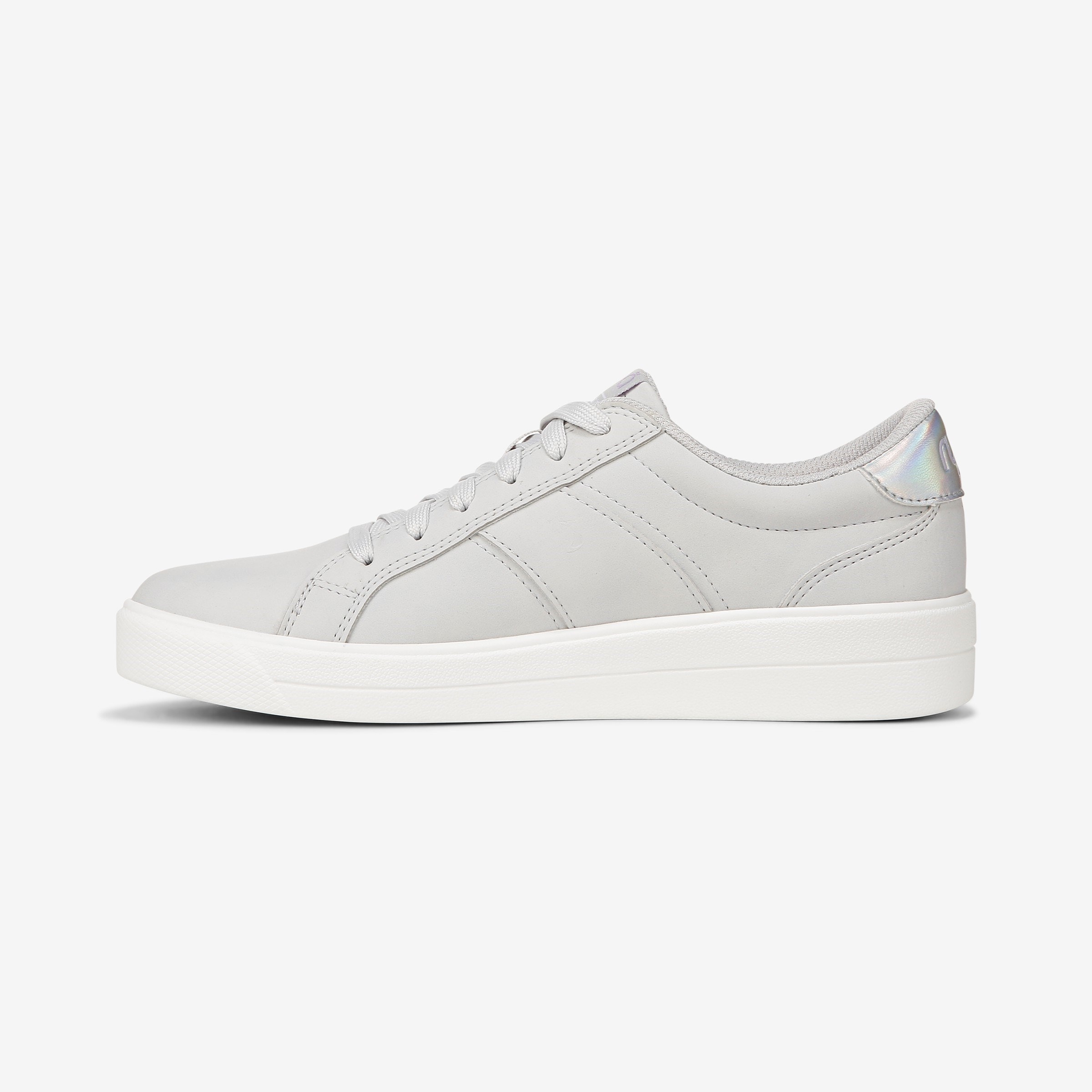 Pull and bear online zapatillas blancas